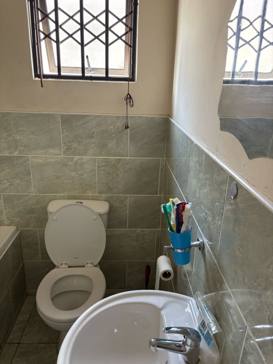 3 Bedroom Property for Sale in Cove Rock Eastern Cape